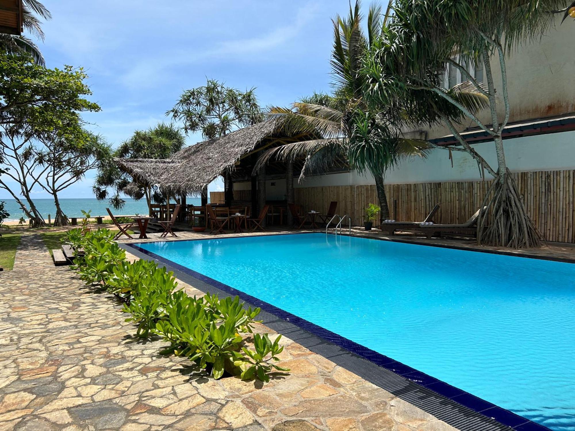 Bombay Bicycle Club Bentota Otel Dış mekan fotoğraf